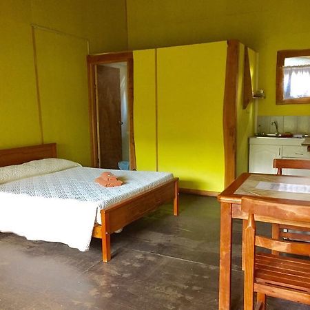 Cabanas Moenga Hanga Roa Esterno foto