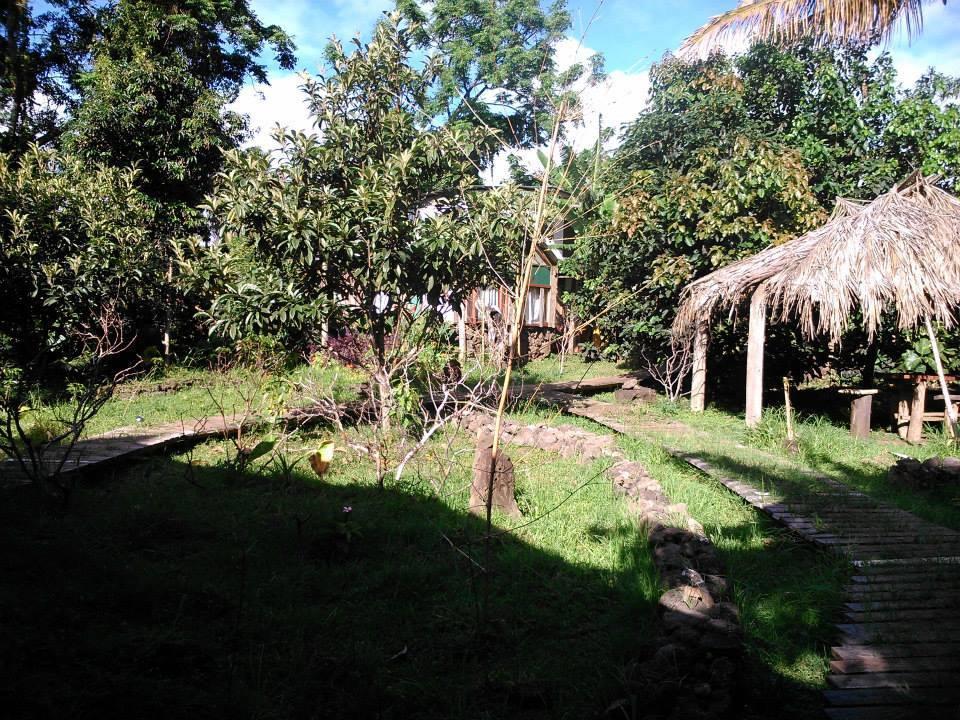 Cabanas Moenga Hanga Roa Esterno foto